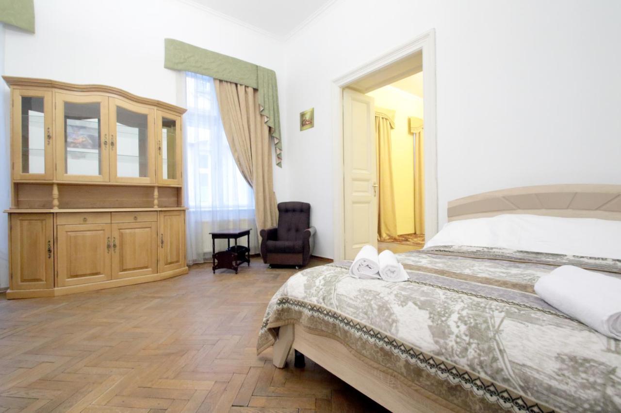 Pro Apartments 12213 Львів Екстер'єр фото